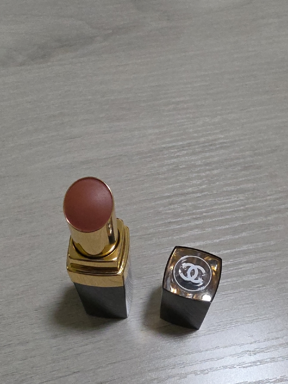 Chanel ROUGE COCO FLASH Lipstick In Sweet 280